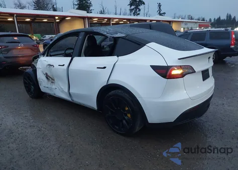 2022 Tesla Model Y Long Range Dual Motor All-Wheel Drive из США, поврежденный, VIN 7SAYGAEE4NF337341